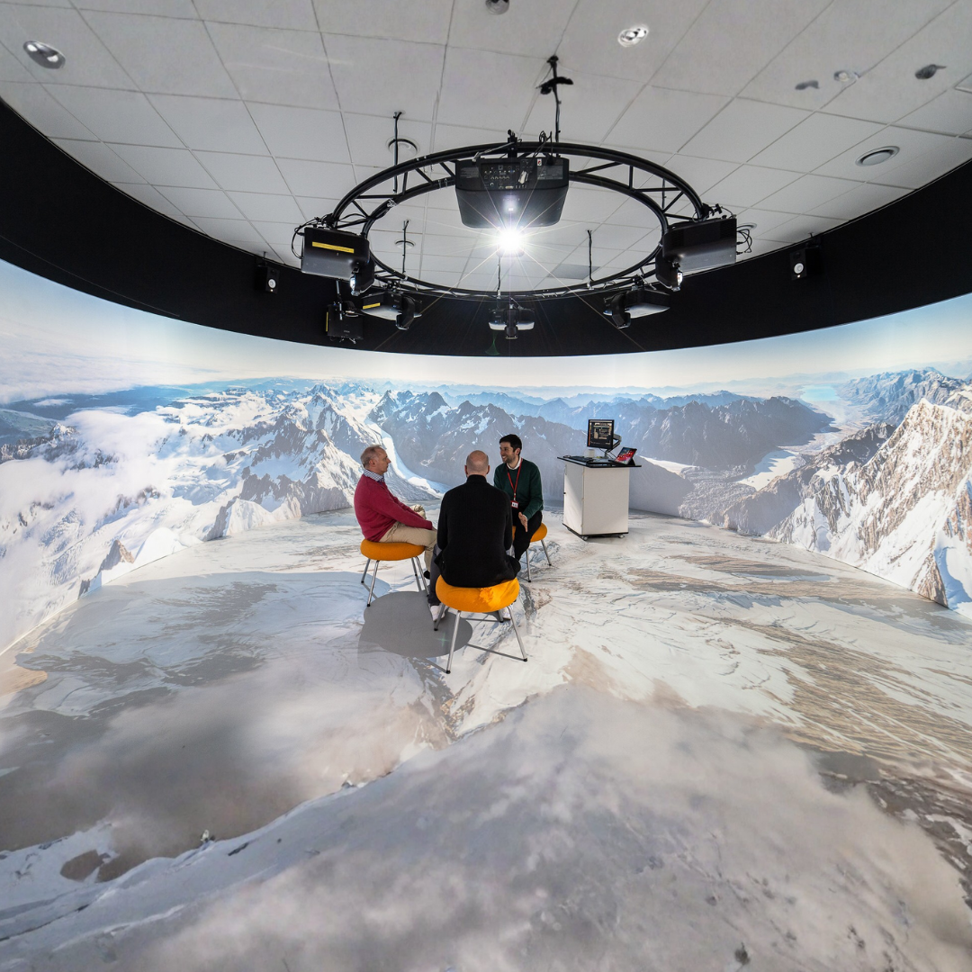 Taller: Visuales Inmersivos Interactivos - 2/Feb/26